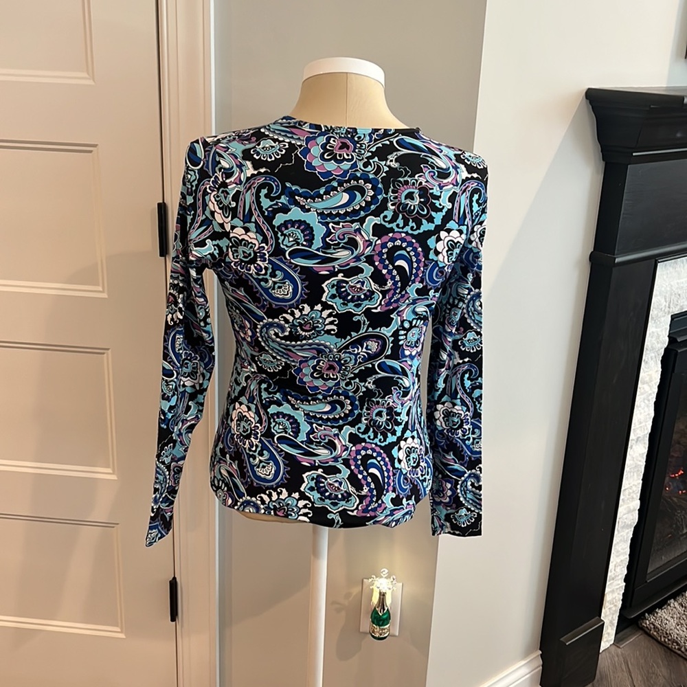 Worn Once!! Lands’ End Rash Guard - Picture 4 of 6
